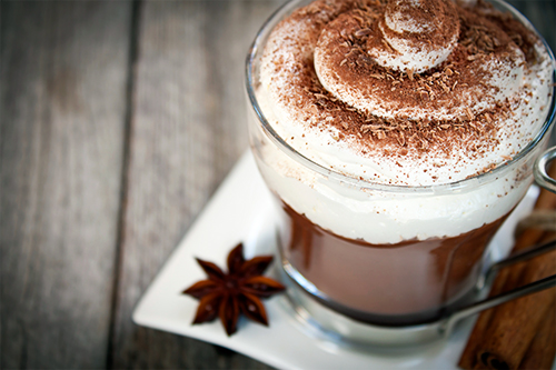 http://www.epicurien.be/img/recettes-cuisines/chocolat-chaud-500.jpg
